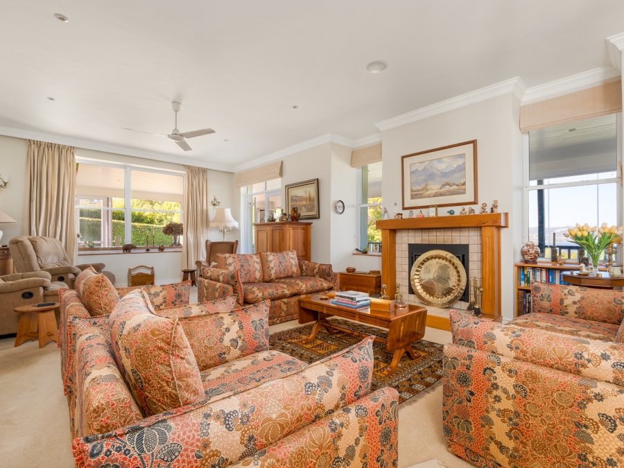 3 Bedroom Property for Sale in Belvidere Estate Western Cape